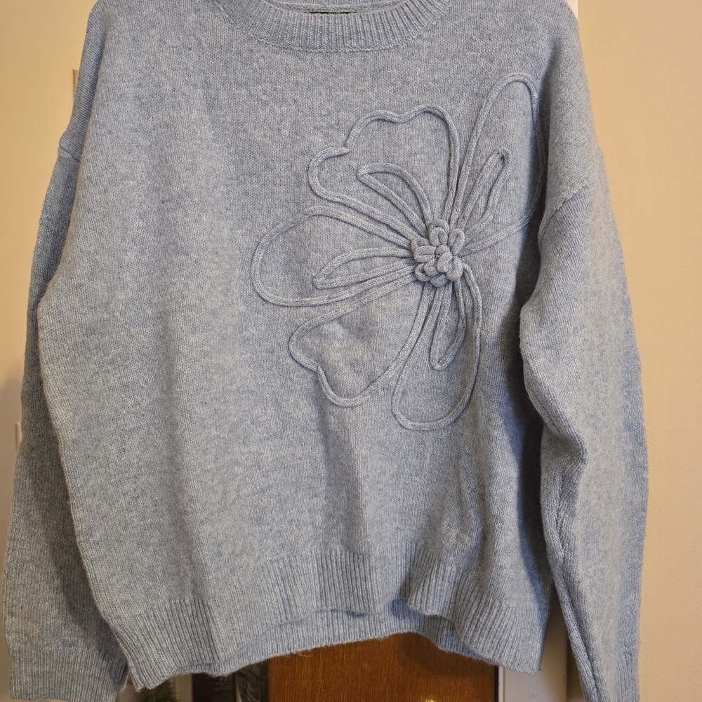 SHEIN Light Blue Floral Detail Sweater